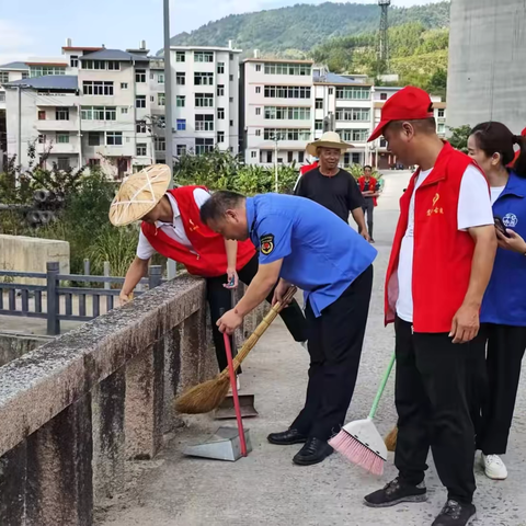 护河爱水我先行 清洁家园迎双节丨嵩口镇持续开展“护河爱水，清洁家园”行动