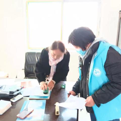 城西村开展商铺安全隐患自查自纠活动