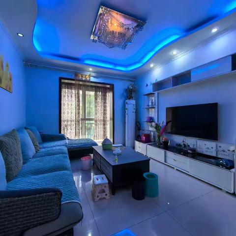 急售❤️鑫诚花园八期3楼，现浇房，2室2厅1卫，产权89平米，家具家电齐全，拎包入住29.8万不包证，老证，66671