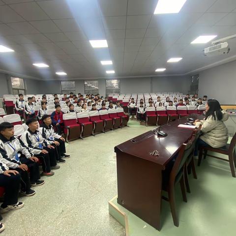 林州职业教育中心机电信息学院——“学生会干部会议”