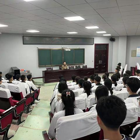 林州职业教育中心机电信息学院——“学生会干部会议”