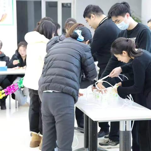 【青年先锋队】青春当先锋 奋进新征程——滨河支行成功举办“我要当先锋”青年成长论坛第47期青年员工见面会