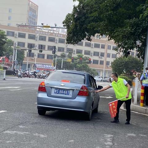 家校携手，常平镇第一小学101班家长义工风采