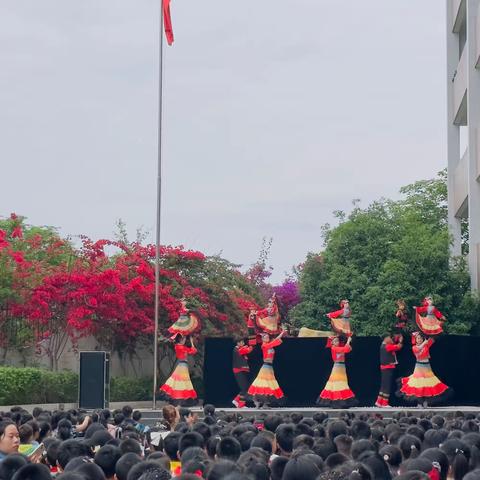 资中县孟塘镇中心学校“偶”讲党的二十大 木偶戏进校园活动