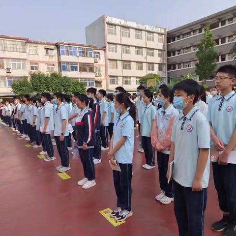 不忘初心迎挑战，全力拼搏向未来 -许昌市二中教育集团八年级期末考试考前冲刺动员会