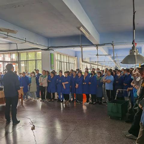 消防安全，牢记在心—双鞍集团劳保公司开展消防安全知识培训