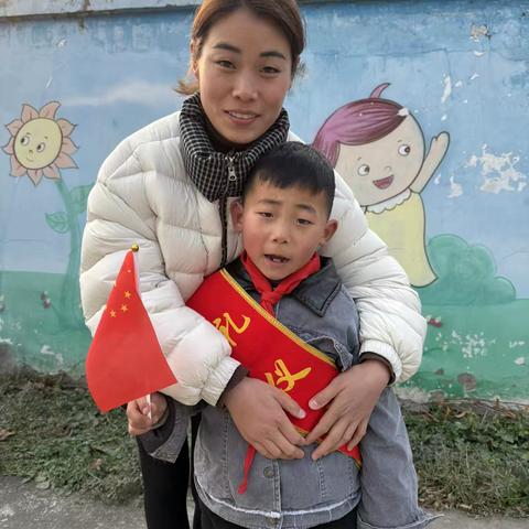 双向奔赴，共育花开 ‍———秦丰小学家长会