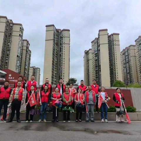 家校携手护平安：吉星小学六年级3班家长执勤