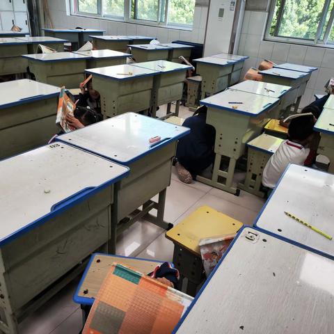 警钟长鸣