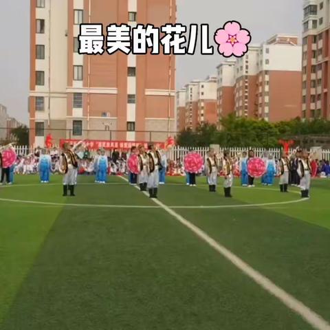 舞姿展风彩