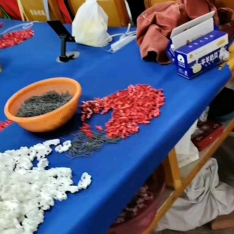 铭记历史，珍爱和平