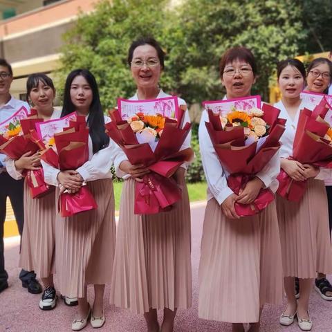 躬耕教坛，强国有我——商都小学第三届最喜爱教师风采展