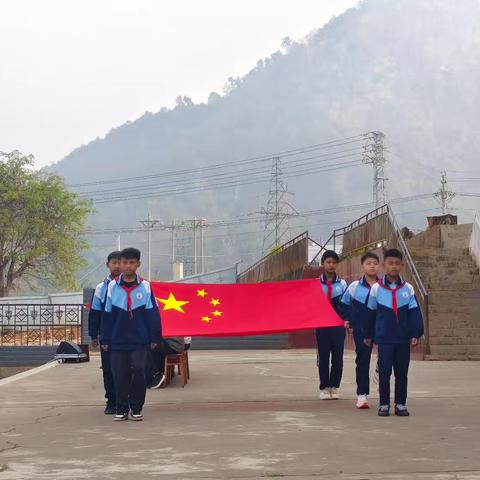 芒信镇中心完小2025-2026学年春季学期开学典礼