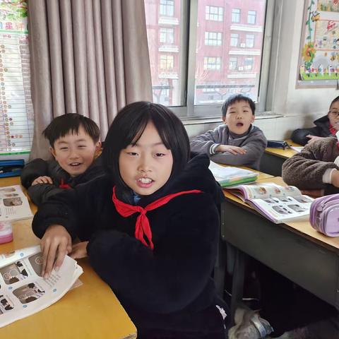 Happy Reading!越读越想读！--驿城实验小学四英阅读社团活动总结