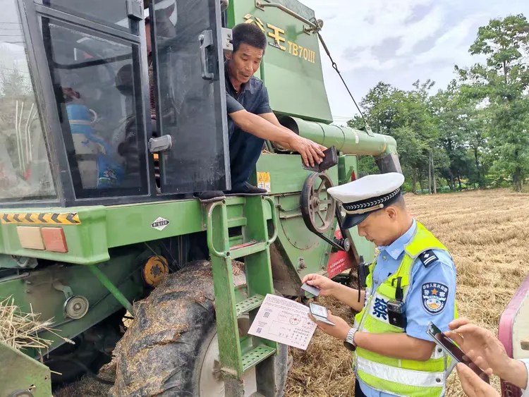 簡篇-又是一年豐收季
警農聯合保安全
