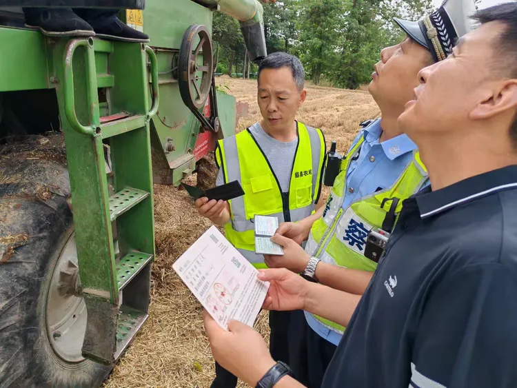 簡篇-又是一年豐收季
警農聯合保安全
