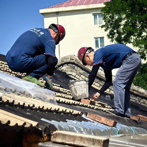 汛期抢修不停歇 酷暑坚守保民生——朝阳门公司雨后修缮进行时