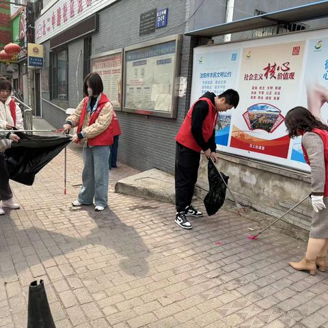 笃工街道北二中路社区开展“全民齐参与、城市更美丽”春季环境整治行动