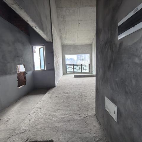 ❤🔑鑫龙湾一线江景房42.8万，3/2/2，产权86平，清水，全款更名，此小区多套房源，看房66015