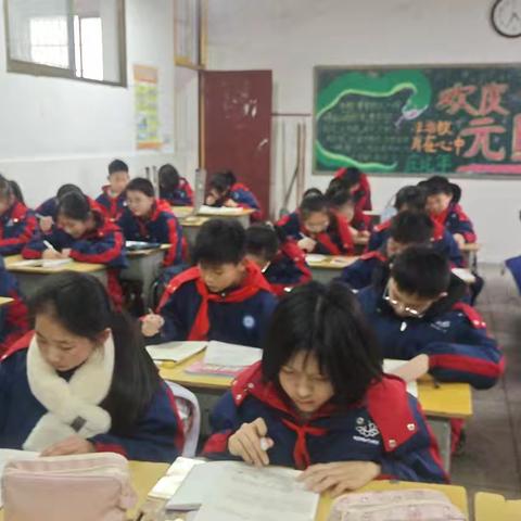 智启未来，思维飞跃__六年级奥数社团
