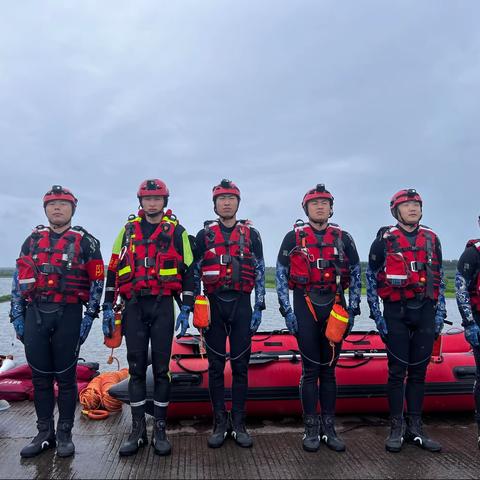 海伦市消防救援大队深入辖区开展防汛抗洪前置备勤工作