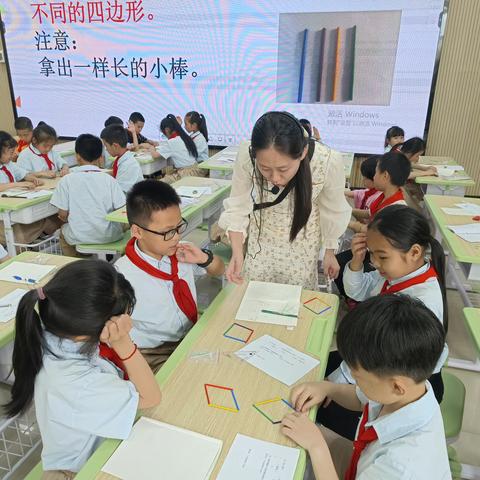 三元区开展小学数学新教师集中研训活动