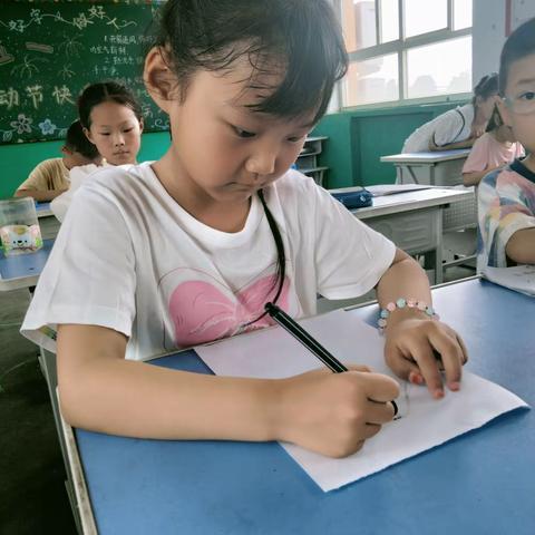 关爱学生，健康成长——上拔剑小学