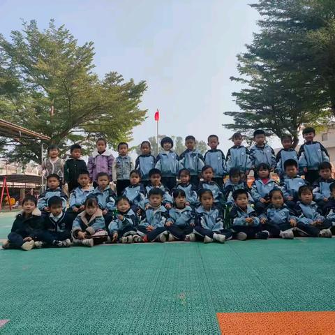 博贺镇中心幼儿园龙山分园大2班期末汇报