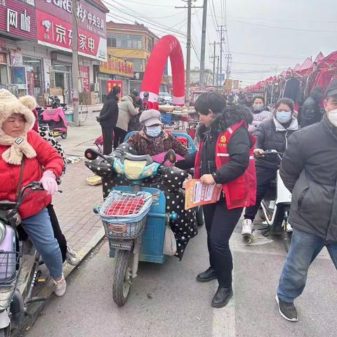 姜屯农商银行积极开展存款宣传活动