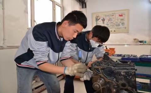 【虎林职教 · 职业教育活动周】匠心逐梦未来，技能成就人生