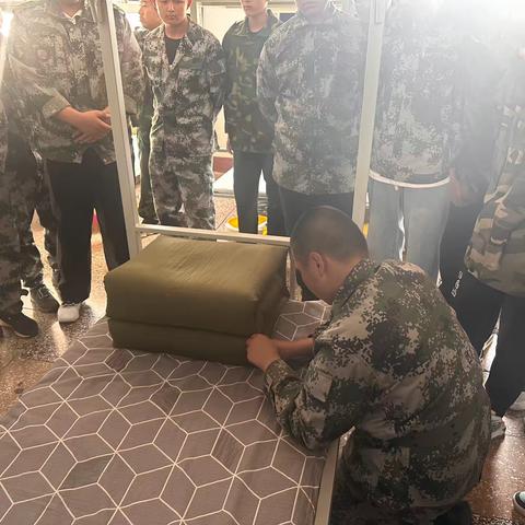 虎林市职业教育中心学校——“走进军营，感受军人风貌，传承红色基因”