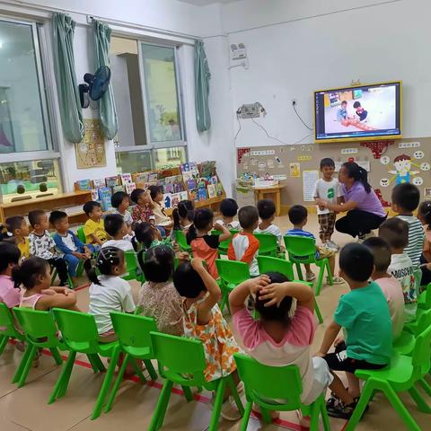 “聚焦游戏深研讨 学思悟行共成长”——定城镇塔岭幼儿园游戏分享观摩活动