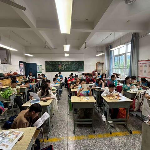 亲子书信传情 温情满溢心间—记1913中队亲子活动