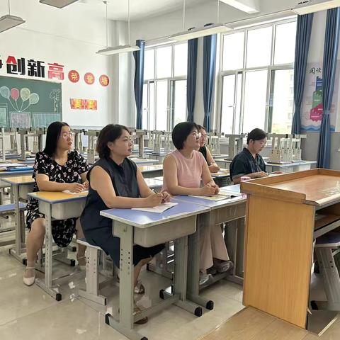 聚焦新教材，共筑英语教学新征程|定襄三小英语教师培训纪实