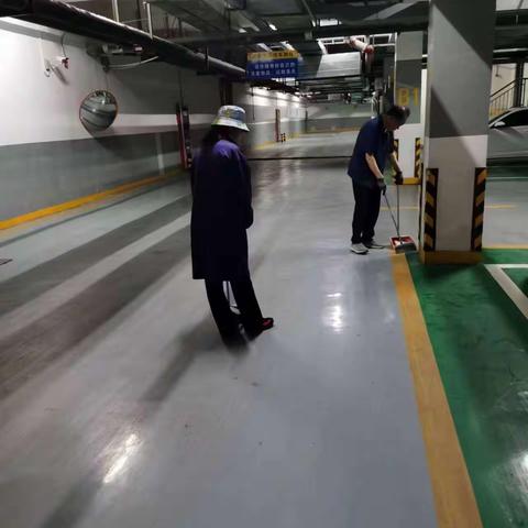 星河苑小区物业公司5月19日工作日常