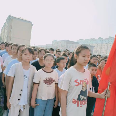 汶源初级中学初一三班军训纪实（二）