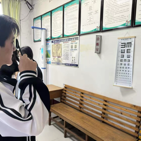 爱护眼睛，“睛”彩“视”界   滕州二中新校开展爱眼日校园行动 ‍