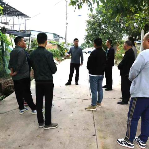 强抓举措，压实责任——渭城街道召开地灾点防治工作现场部署会