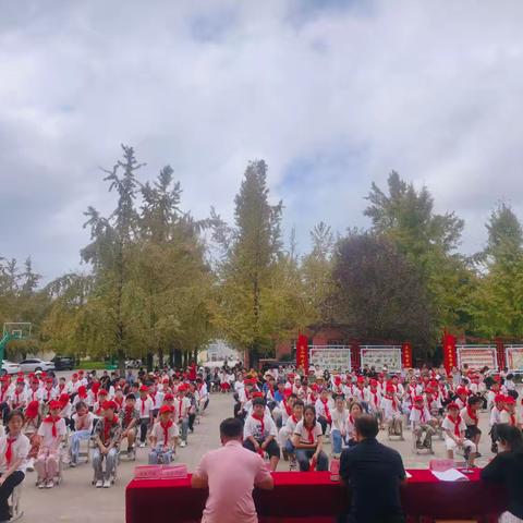 官湖镇下沟小学开学典礼