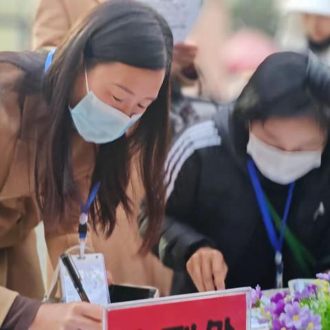 观摩学习拓视野  共同学习促成长