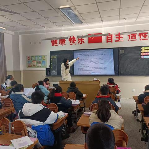 【灵美龙小·校本教研】复之有道，习之有效——龙潭中心小学英语教研组系列活动(五)