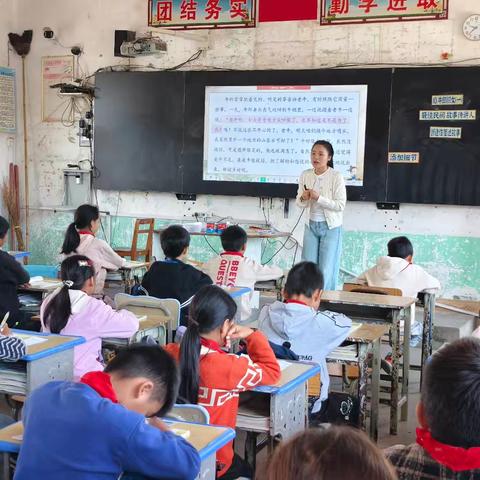 “思政引领，学科融合”系列教研活动（九）——小学名师团队送教到万昌学校