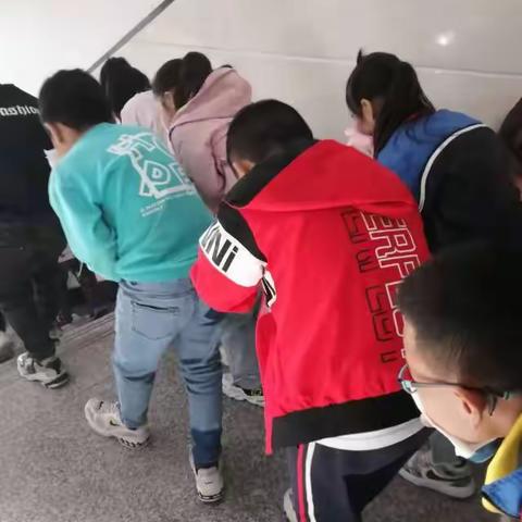 丰乐乡学校消防安全演练（副本）