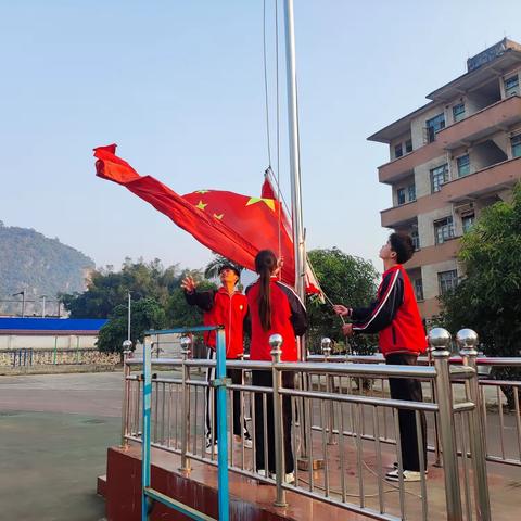 运动点燃激情，  校园别样风采--天等县东平镇初级中学第11届运动会