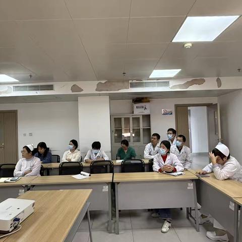 筑牢正确政绩观 坚守为民行医初心｜内科第一党支部专题学习暨党课活动