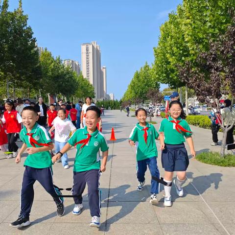 书香校园·健康行动公益万里行——培基学校三年级六班十月一日主题活动