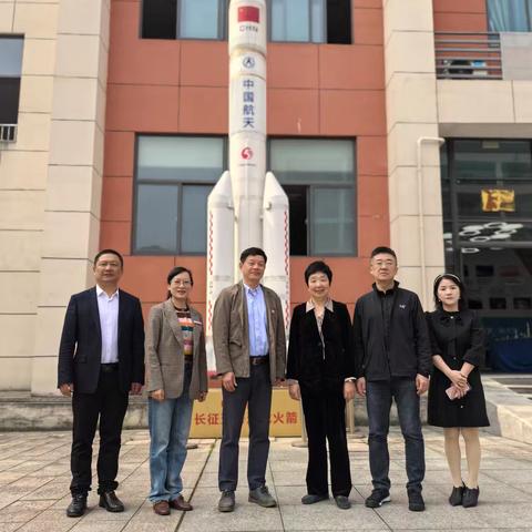 共探科学教育新路径——市教育专家培养项目导师入校诊断活动在我校举行