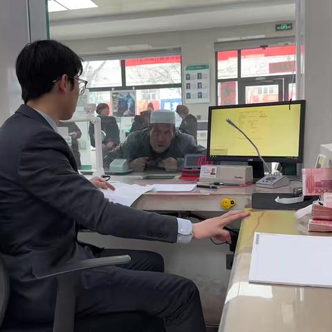 爱驻夕阳，情系桑榆