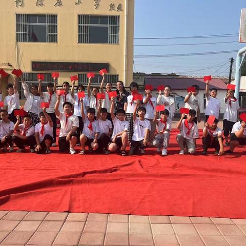 何陈庄学校2025届毕业典礼纪实