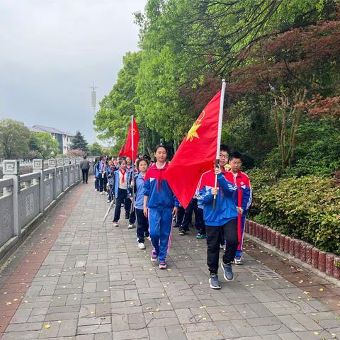 【课题动态九】缅怀革命先烈  赓续红色血脉一一北桥小学开展清明祭扫活动